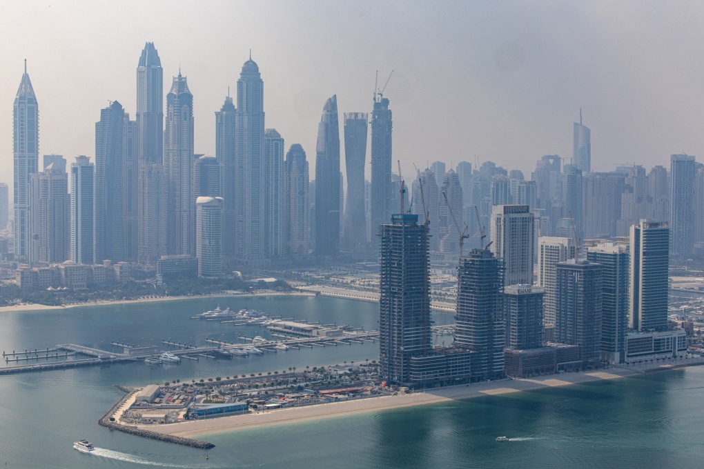   Một khu dân cư đang xây dựng ở Dubai. Ảnh: Bloomberg