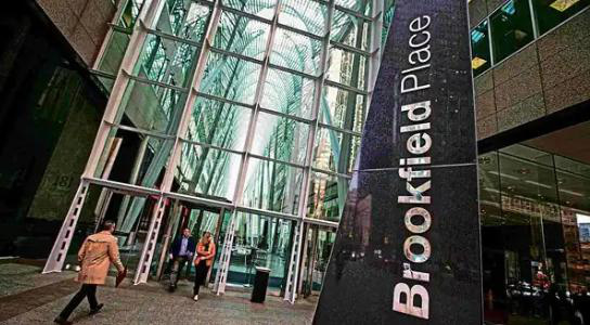 Công ty bất động sản lớn của Mỹ Brookfield Corp. vỡ nợ - Ảnh: BLOOMBERG
