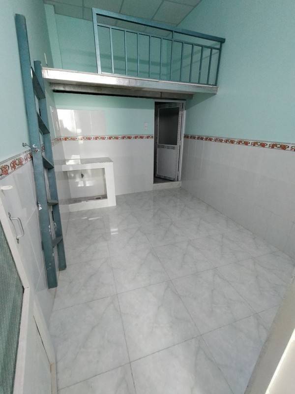 Cho thuê Phòng trọ mặt tiền đường Trần Tấn, Tân Phú, 40m2, thang máy