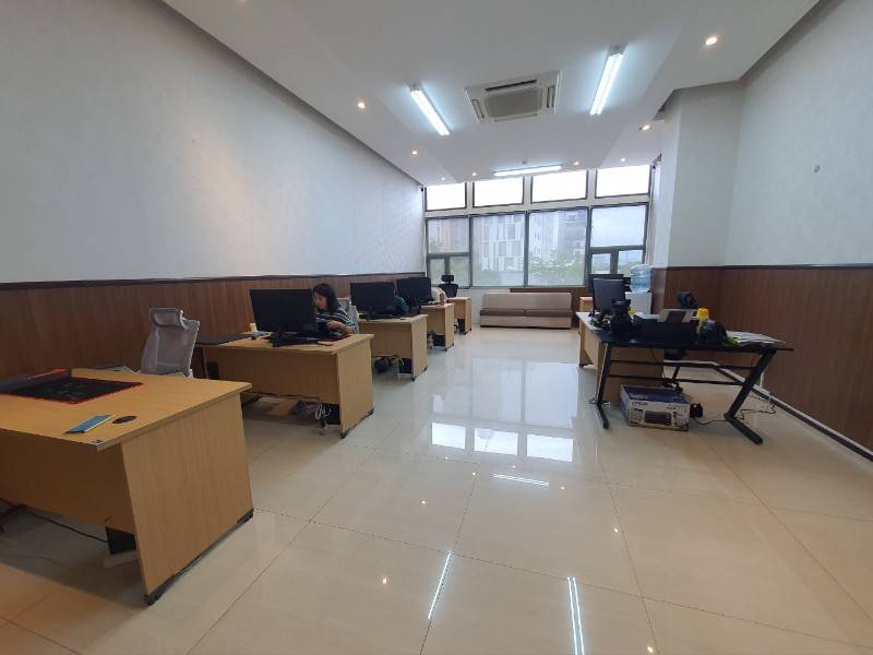 CHO THUÊ VĂN PHÒNG -70M2- NẰM TRONG KHÁCH SẠN SEA GARDEN