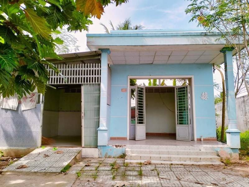 Cho thuê  nhà va đất .mặt tiền qlộ 60