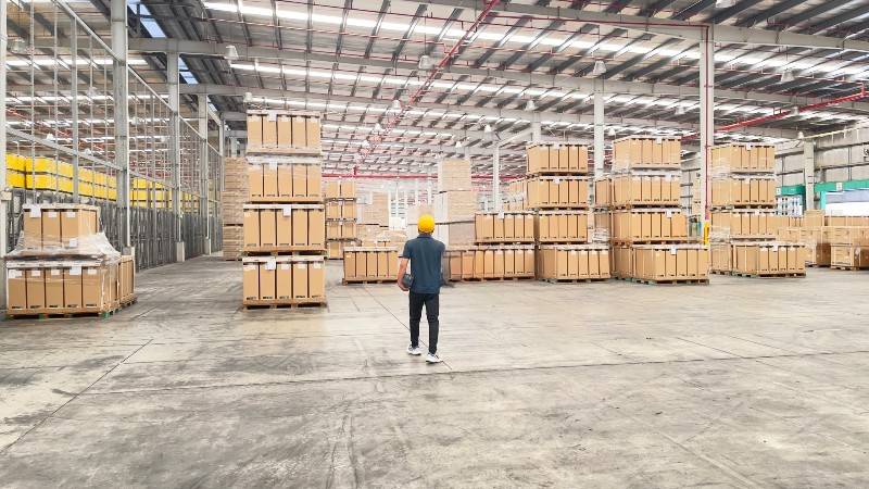 CHO THUÊ 12000M2 NHÀ KHO NHÀ XƯỞNG TẠI KCN PHỐ NỐI, TỈNH HƯNG YÊN.