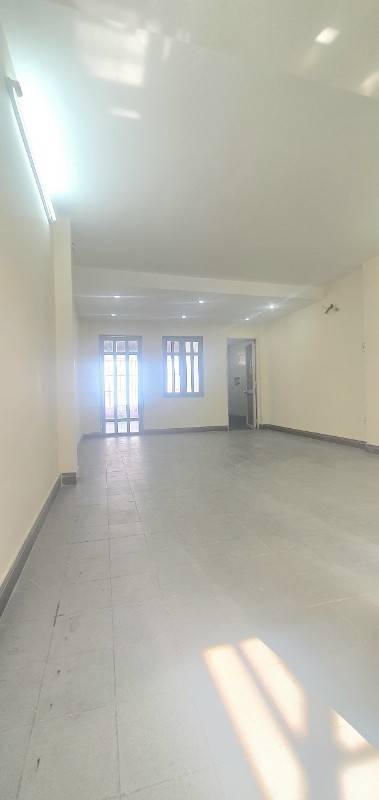 VĂN PHÒNG CHO THUÊ MẶT TIỀN VÕ VĂN TẦN, QUẬN 3, TP.HCM