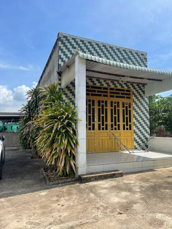 Gia đình đang cần tiền gấp bán hơn 1 ha đất rẫy có 300 đất thổ cư