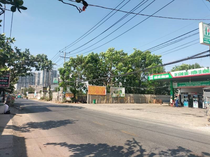 Cho thuê 6.400 m2 mặt tiền đường Nguyễn Xiển - phường Long Thạnh Mỹ