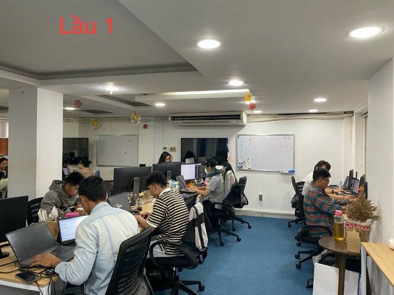 Cho thuê mặt bằng 2 tầng ( 1 trệt + 1 lầu ) -dt 12x20 1/ tầng ,có than