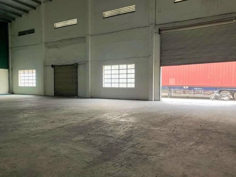Cho thuê 2 kho xưởng dtx1: 3.600m2, dtx2: 12.600m2, Bến Lức Long An