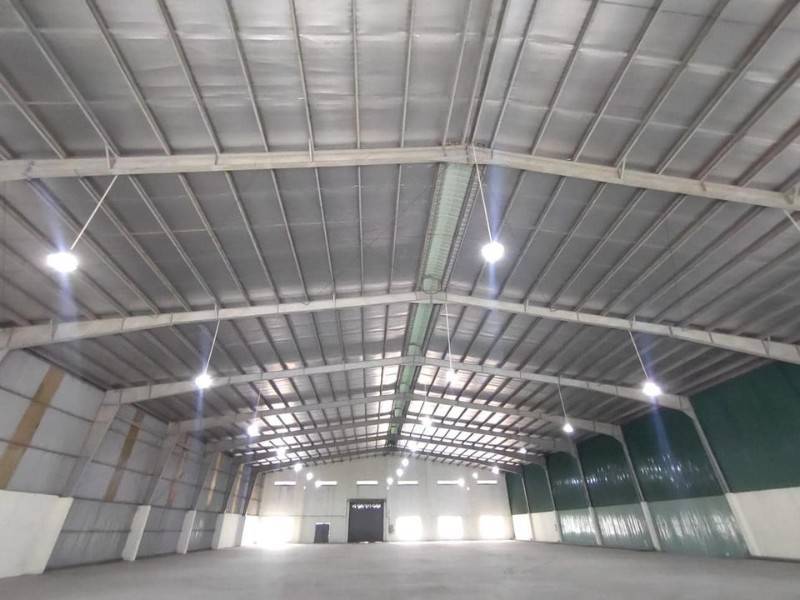 Cho thuê 2 kho xưởng dtx1: 3.600m2, dtx2: 12.600m2, Bến Lức Long An