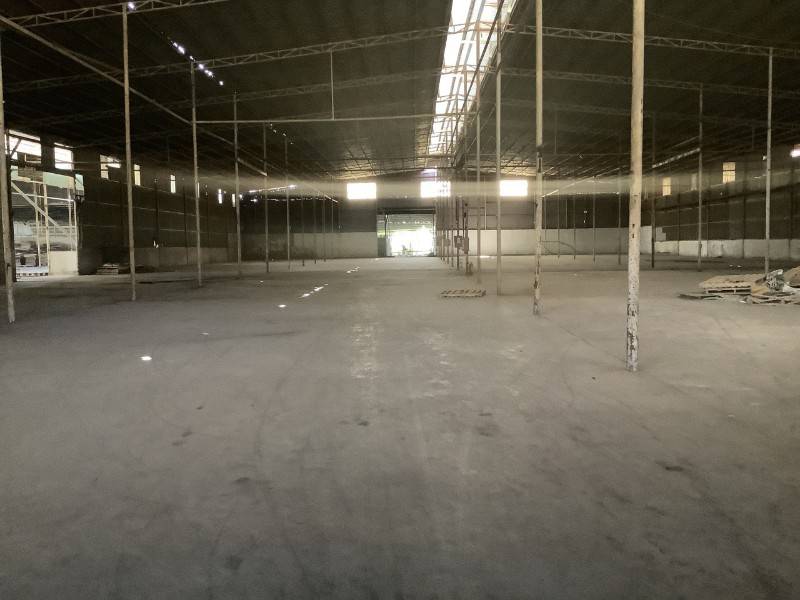 cho thuê và bán kho xưởng 70,000m2 TP Tân an