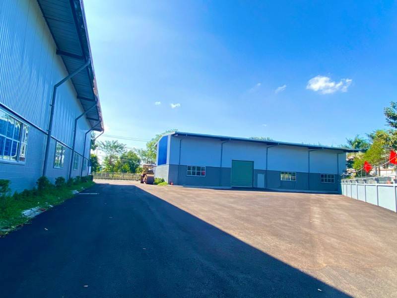 Cho thuê kho xưởng kv: 10.300m2, x: 5.300m2,kho: 400m2 KCN Tân Kim, LA