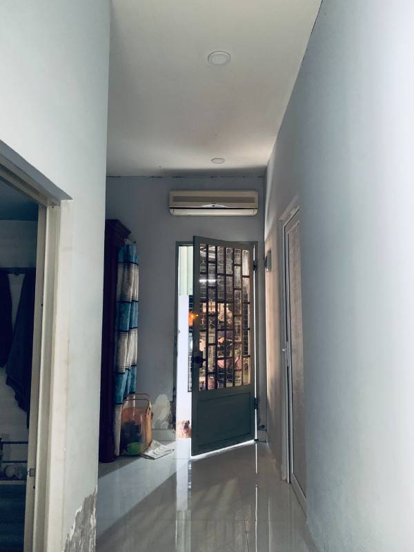 Cho thuê xưởng 1650m2 đường 830B