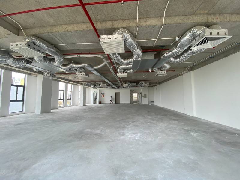 VP mới hoàn toàn+ đầy đủ tiện nghi+ bãi xe rộng rãi kv đô thị Hòa Xuân