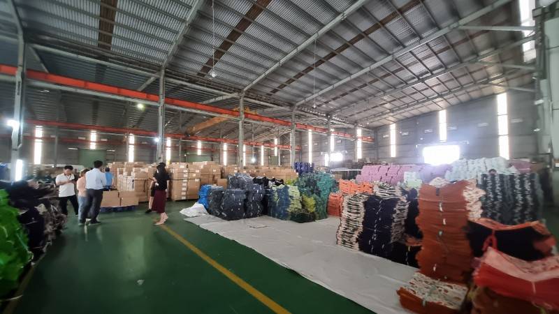 Cho thuê kho xưởng KCN Vĩnh Lộc 2, Long An dt kv: 12.000m2,xd: 5.200m2