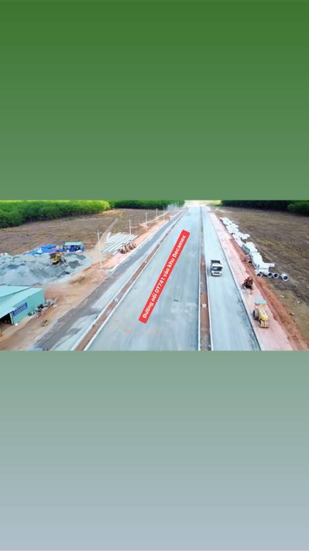 Hơn 1000m2 đất nằm kế tuyến số 4 trong KCN Becamex giá 215tr