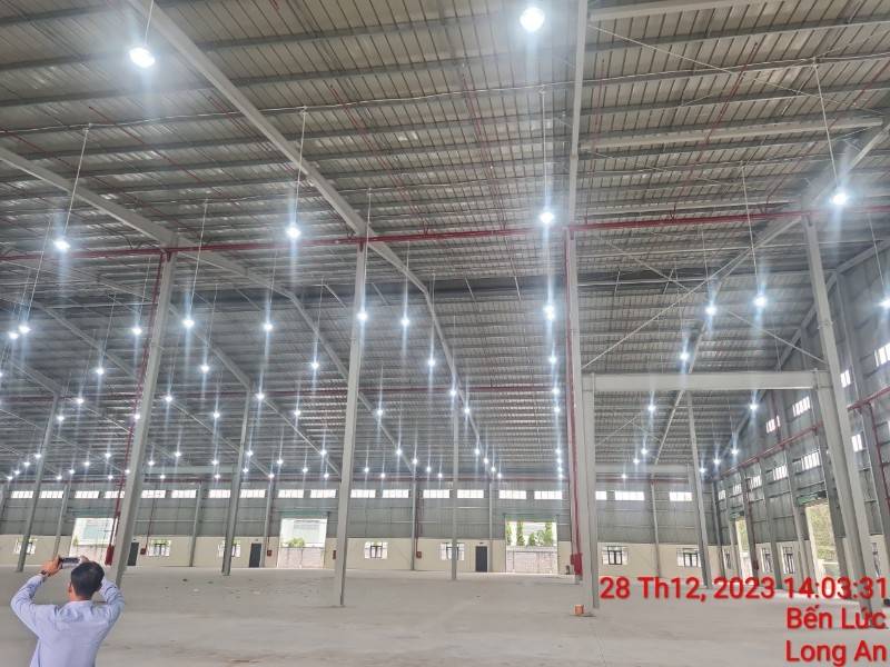 Cho thuê 2 kho xưởng KCN Phú An Thạnh, Long An, dt: 7.770m2 - 15.500m2
