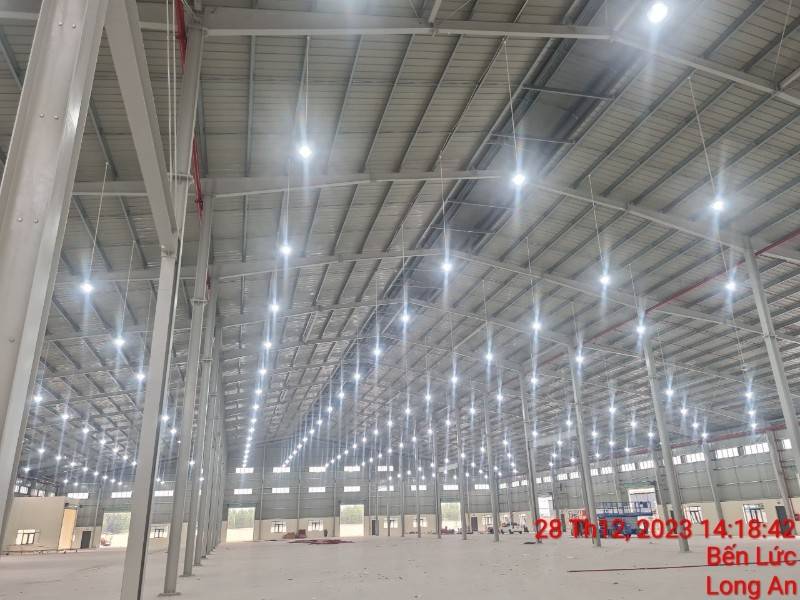 Cho thuê 2 kho xưởng KCN Phú An Thạnh, Long An, dt: 7.770m2 - 15.500m2