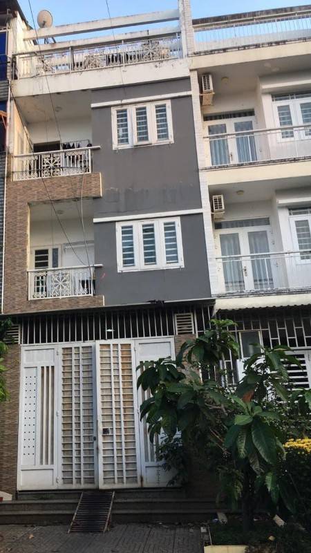 Cho nữ ở ghép phòng 50m2, đủ tiện nghi ở ngay, đường D4A, Quận 9