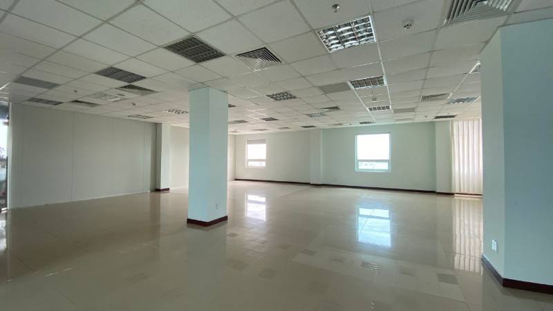 Văn phòng cho thuê sàn rộng+view tầng cao+ tuyến đường lớn tại Q. Hải