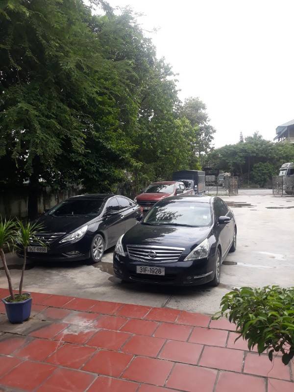 Cho thuê 3.000m2 mặt bằng nhà đất kho xưởng tại tt. Kiện Khê, Hà Nam