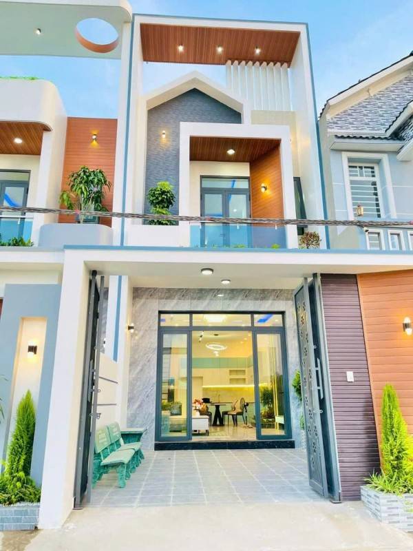 BÁN GẤP TRẢ NGÂN HÀNG. 90M2.SHR. GẦN TRƯỜNG HỌC