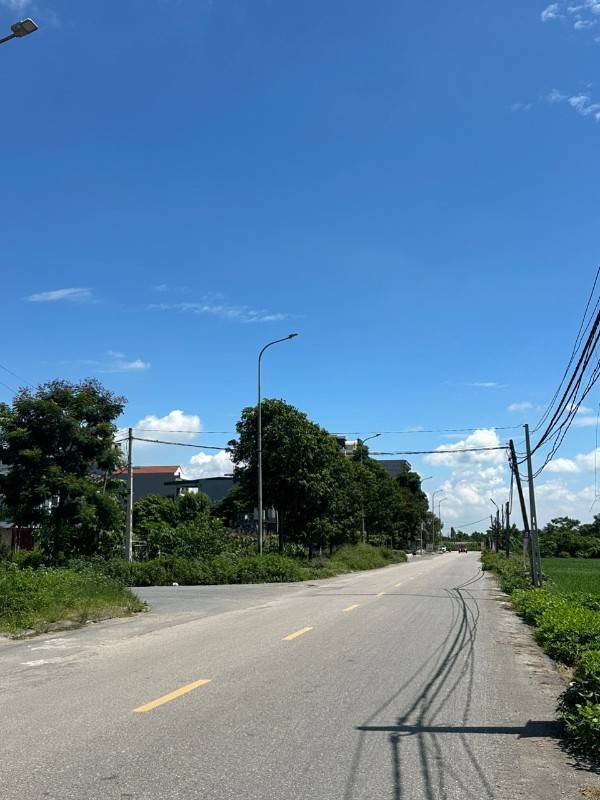 Nhà em bán lại mảnh đất Full thổ cư 582m2 tại thôn Cổ Miếu-Phật Tích.