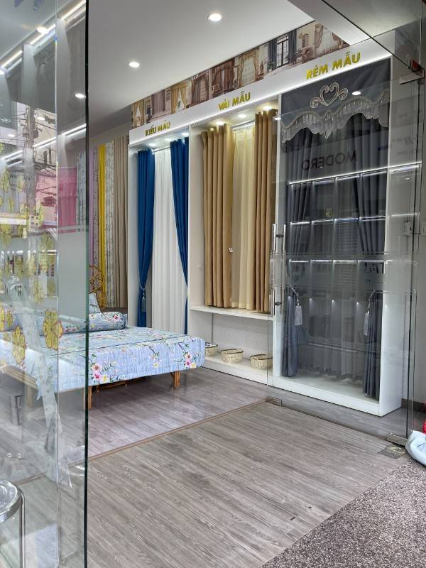 Nhà mặt phố lý thường kiệt - buôn ma thuột - 251m2 - 12 tỷ