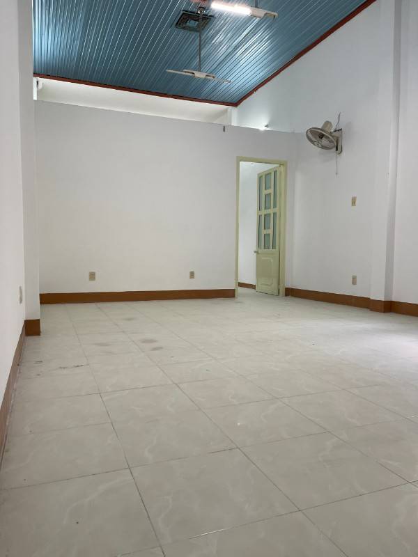 Nhà mặt phố lý thường kiệt - buôn ma thuột - 251m2 - 12 tỷ