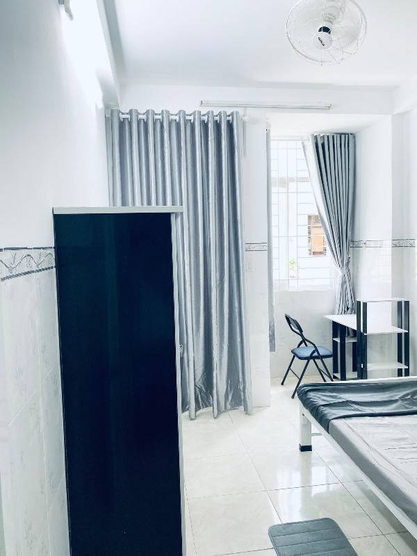 Thuê phòng Q10 hẻm 3 thành thái ngay trường ĐH HOA SEN, CITI GYM