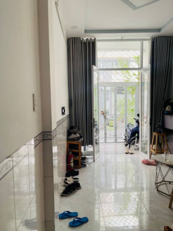 Thuê phòng Q10 hẻm 3 thành thái ngay trường ĐH HOA SEN, CITI GYM