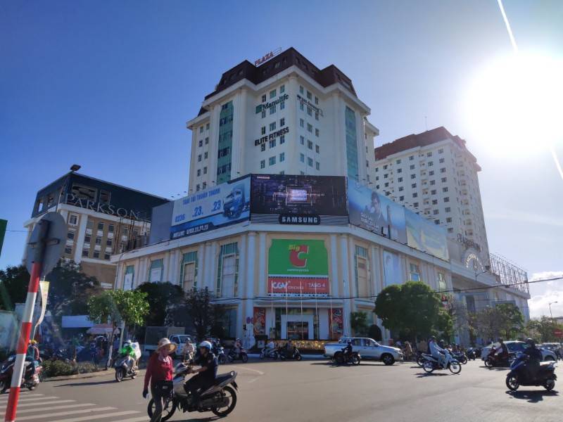 Danh sách VP tổng diện tích trống 400-600m2, giá TỐT tại TRUNG TÂM