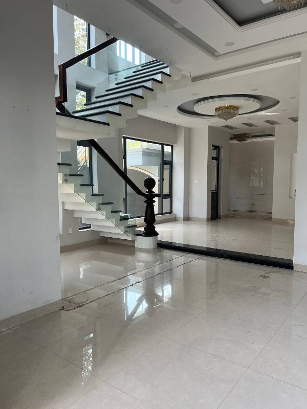 Thanh li can biet thu gia rẻ dien tích 280 mét vuông tác Phước an
