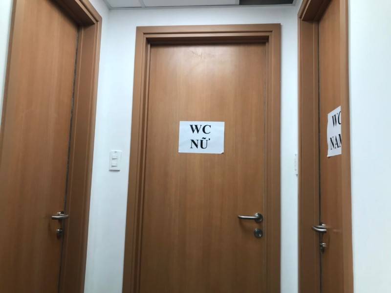 Cho thuê căn shophouse chung cư Carillon 1, trệt 347m2, lầu 375m2