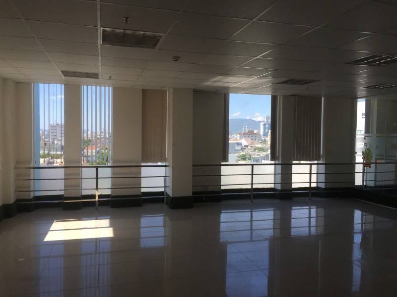 Tòa VP diện tích 110m2, 320m2 GIÁ RẺ đường XÔ VIẾT NGHỆ TĨNH -MIZULAND