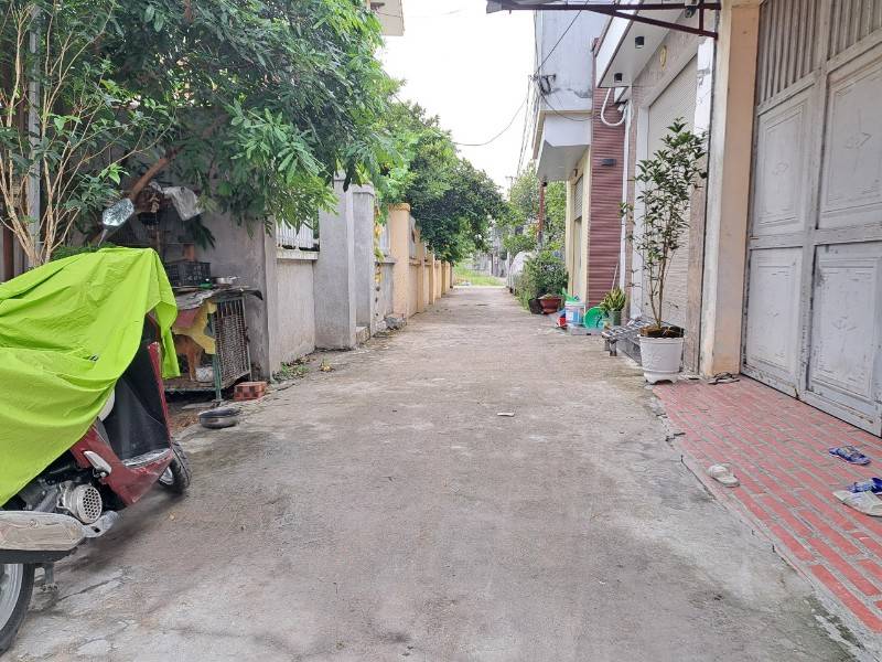 Bán lô đất ngõ thông 91,7m tại Cách Hạ, Nam Sơn ngay ủy ban trường hoc