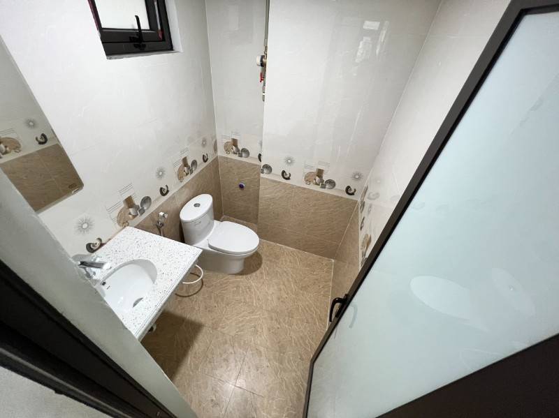 Cho thuê MBKD, văn phòng, spa, lớp học tại mặt phố Cầu Giấy