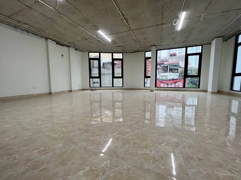 Cho thuê MBKD, văn phòng, spa, lớp học tại mặt phố Cầu Giấy