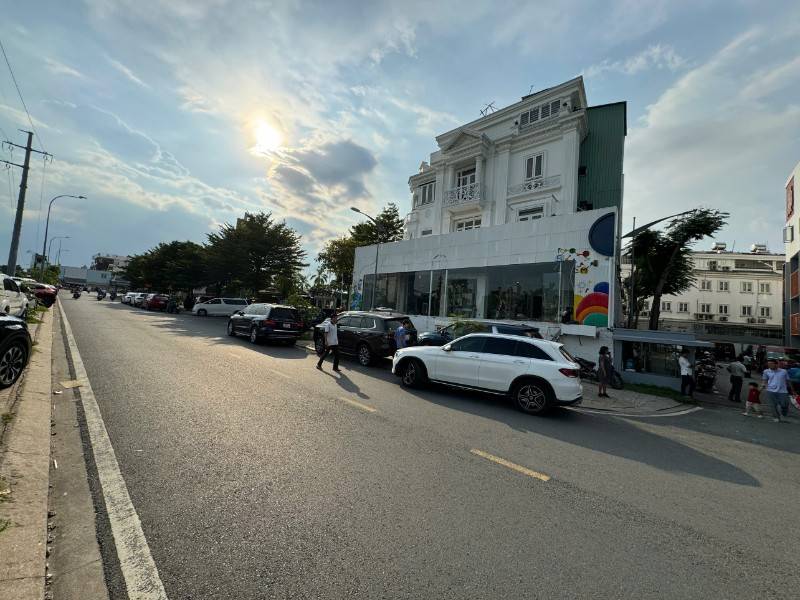CHÍNH CHỦ CẦN CHO THUÊ MẶT BẰNG  2 MẶT TIỀN KHU CITY LAND P5 GÒ VẤP