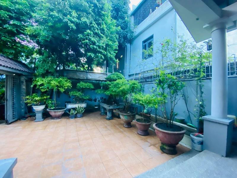 BIỆT THỰ 2T PHONG BĂC SÁT Đ.THĂNG LONG GẦN CẦU CẨM LỆ-240M2-CHỈ 7.1T
