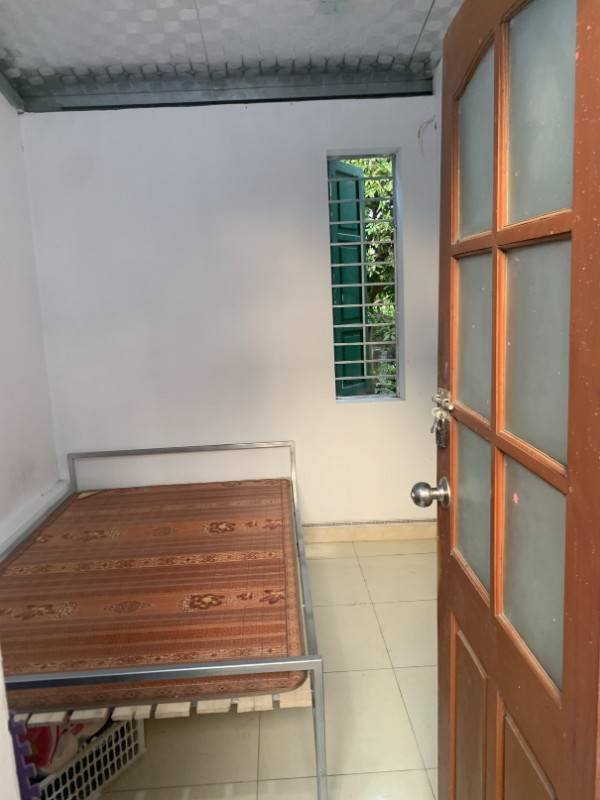 Cho Thuê Nhà trọ 50m2 nhà, 2000m2 vườn Giá 2,5tr cách TP Bắc Giang~6km