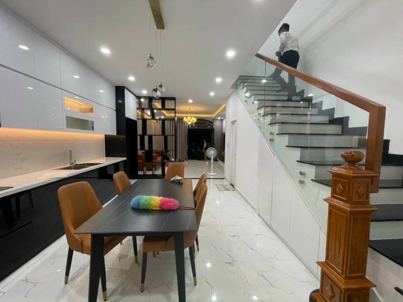 Cho thuê nhà nguyên căn, đầy đủ nội thất cao cấp Lavilla Green TAN AN