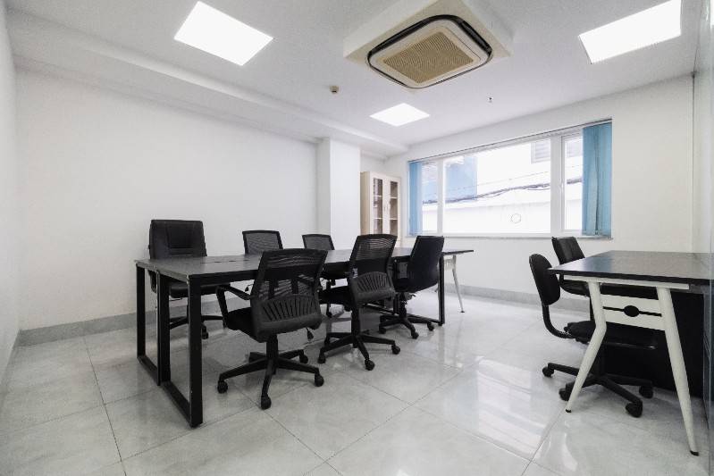 Văn phòng cho thuê Tòa nhà LA VELA OFFICE 11A HỒNG HÀ, P2, TB