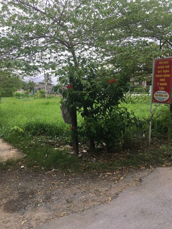 Bán đất 3 mặt tiền cổng sau khu công nghiệp