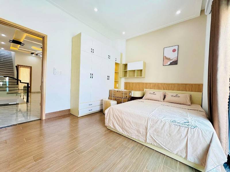 Chính chủ cần bán gấp nhà Cầu Ông Thìn - Bình Chánh- SHR - 5x20