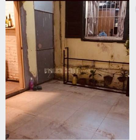 Cho thuê cửa hàng kinh doanh mặt phố Tôn Thất Thiệp, Q.Ba Đình
