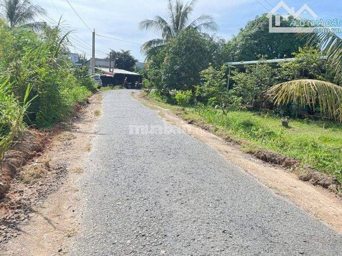 Cần tiền bán gấp lô đất 6x20m, giá chỉ 359tr
