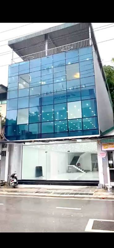 Cho thuê mặt bằng kinh doanh dài hạn 5 năm, trung tâm TP Điện Biên Phủ