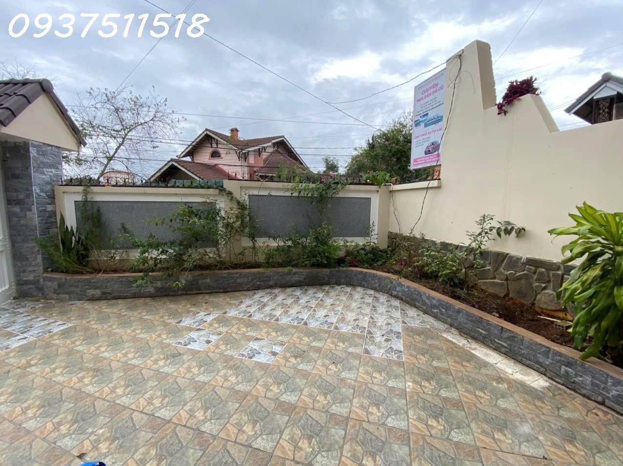 CHO THUÊ & SANG NHƯỢNG KHÁCH SẠN 12 PHÒNG FULL NỘI THẤT MẶT TIỀN ĐƯỜNG LÝ TỰ TRỌNG- P 2 TP- ĐÀ LẠT