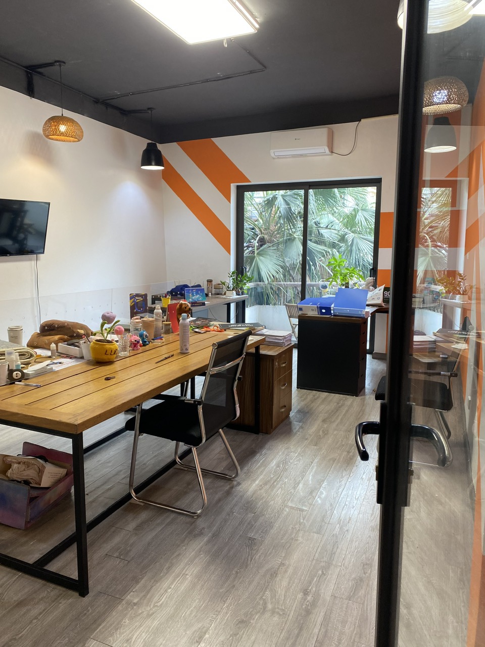Cần cho thuê gấp 2 văn phòng vị trí đắc địa tại Phố Thái Hà