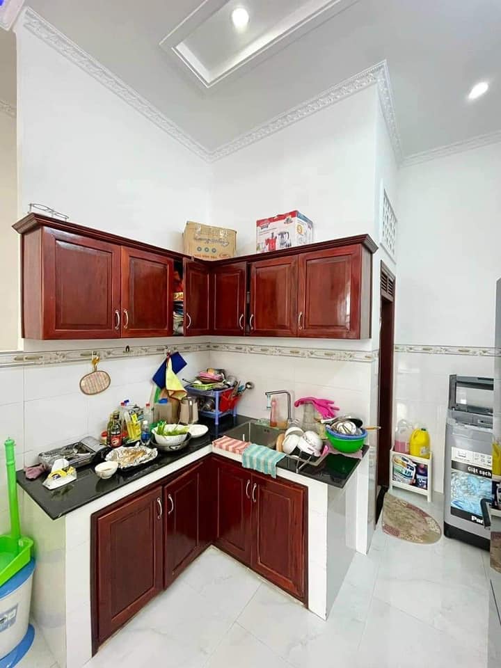 BÁN NHÀ 1 TRỆT 1 LẦU HẺM 9 PHẠM NGỌC HƯNG
