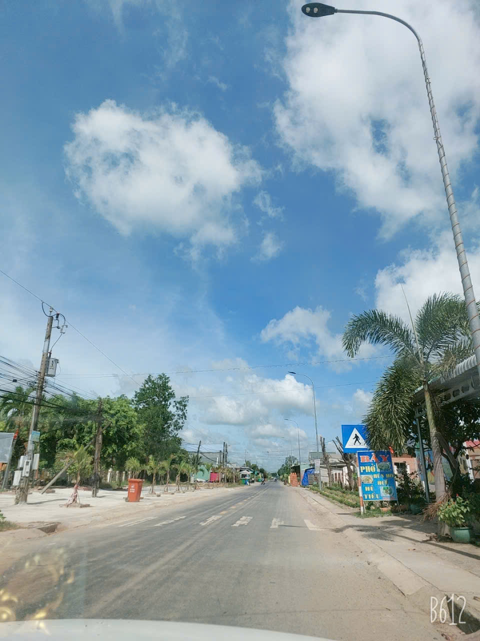 10x30 thổ đường đá xanh 8m dân đông chỉ 500tr